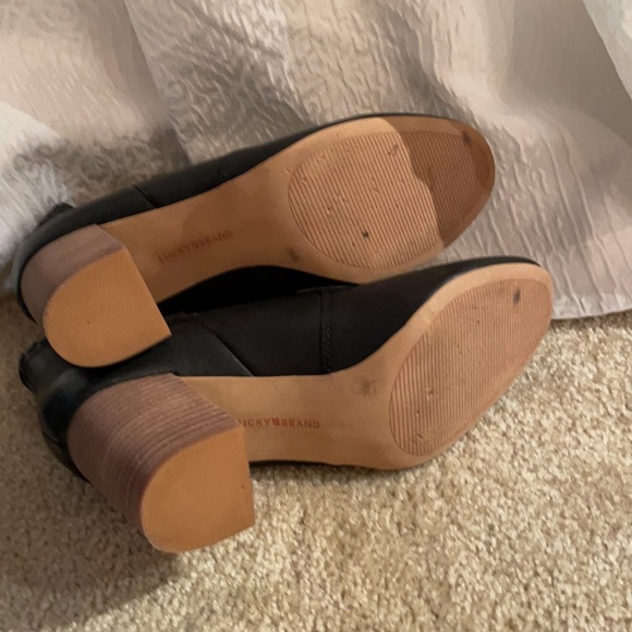 Sexy Lucky brand bootie- - Picture 5 of 6